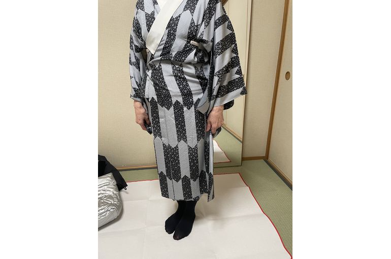 長襦袢　姿 この長襦袢の着方、凄いです‼️ ＠溝の口の前結び着物着付け教室 | 生徒さんの着姿 |  溝の口にある着付け教室から着物教室に関するブログを発信しております